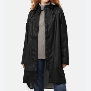 ILSE JACOBSEN HORNBÆK RAIN 71 HOODED RUBBERIZED COAT | BLACK 38 Small